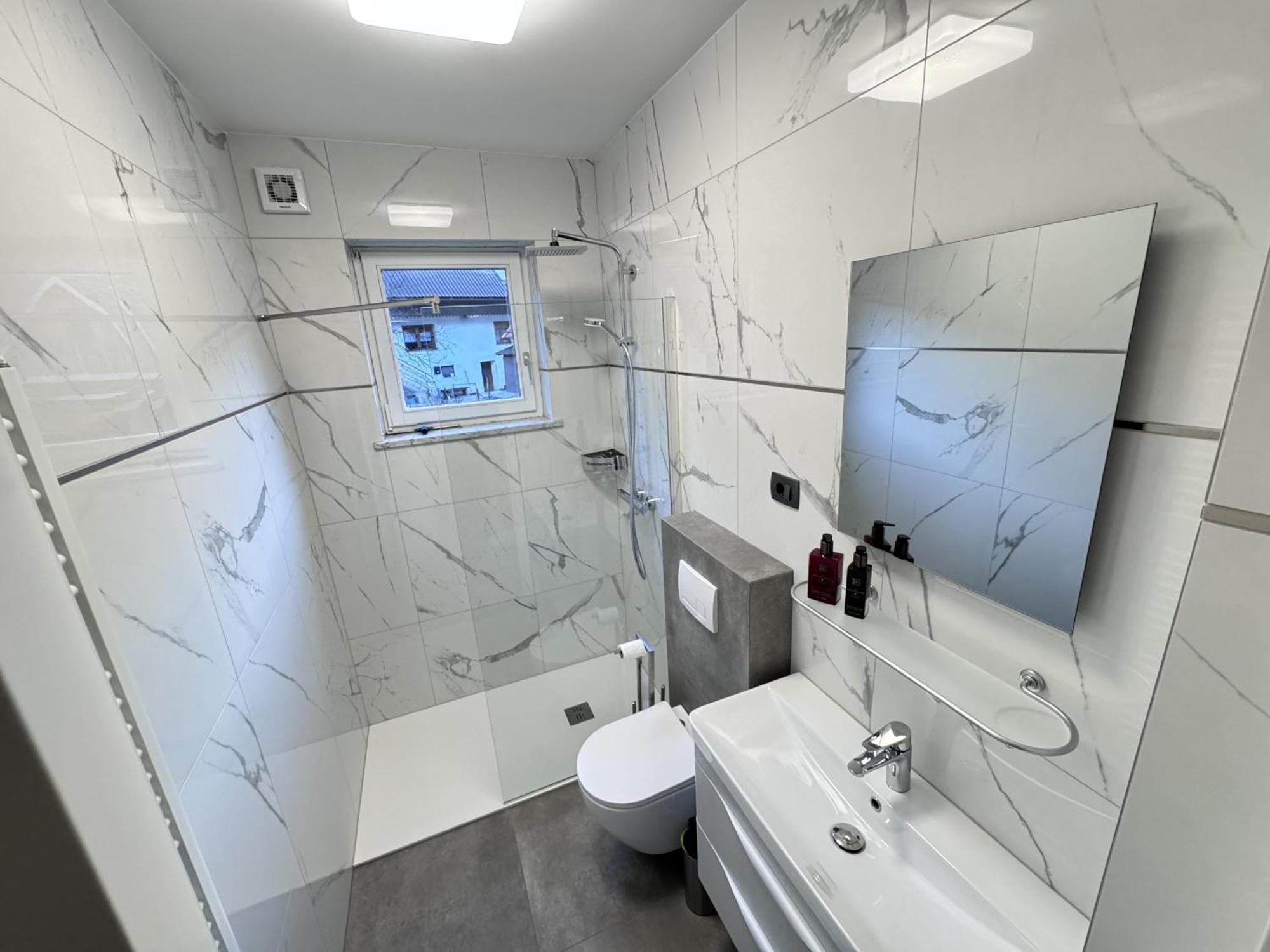 Apartments & Wellness Kal Koritnica Бовец Екстериор снимка