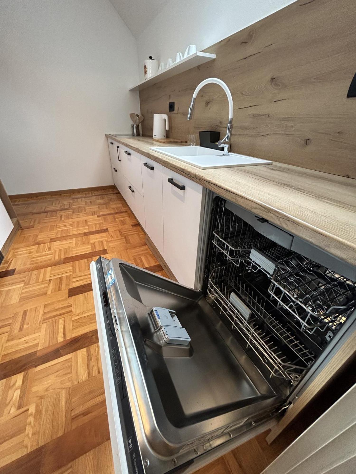 Apartments & Wellness Kal Koritnica Бовец Екстериор снимка